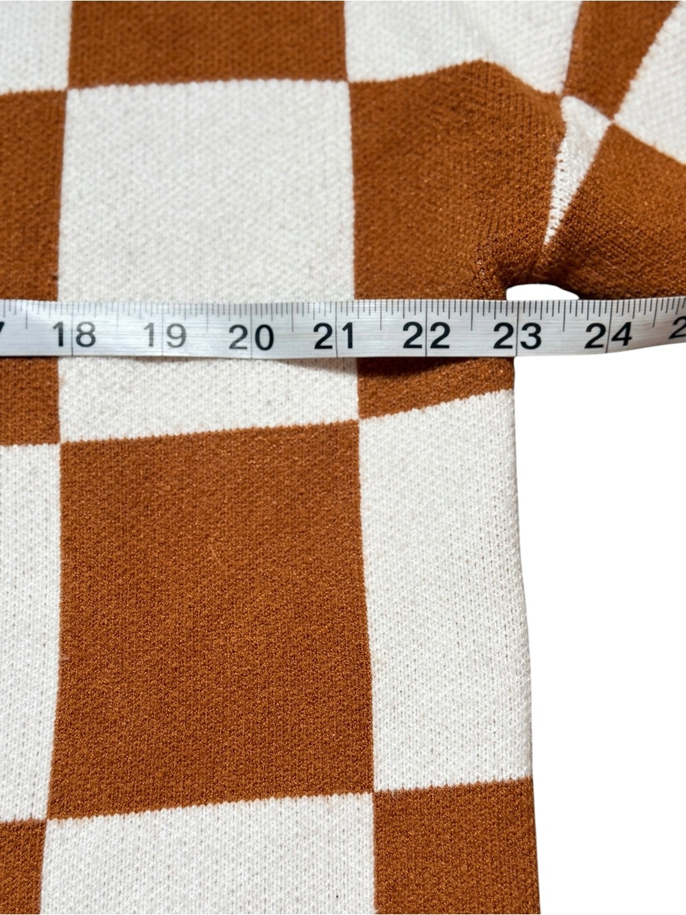 Oversized Medium Brown Cream Buffalo Plaid Knit Cardigan Sweater - Picture 7 of 11